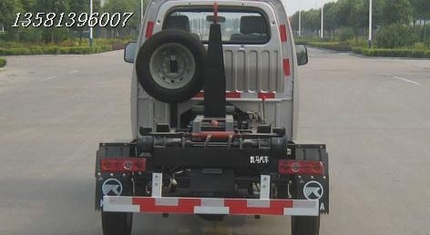 凱馬勾臂式垃圾車