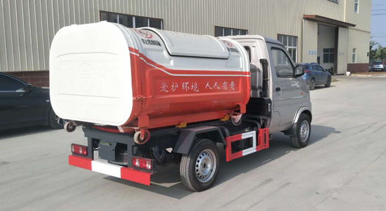 國(guó)六長(zhǎng)安勾臂式垃圾車