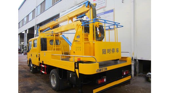 江淮雙排高空作業(yè)車