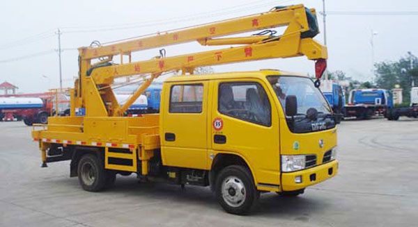 東風(fēng)福瑞卡雙排高空作業(yè)車