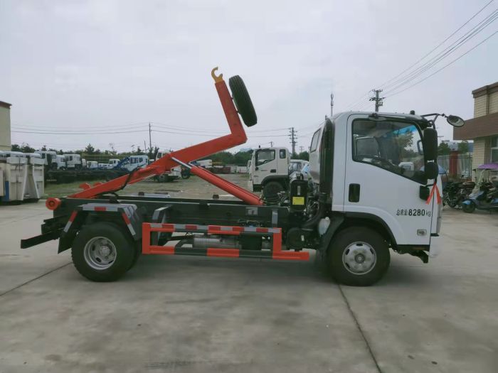 帝王環(huán)衛(wèi)牌HDW5080ZXXQL6型車廂可卸式垃圾車